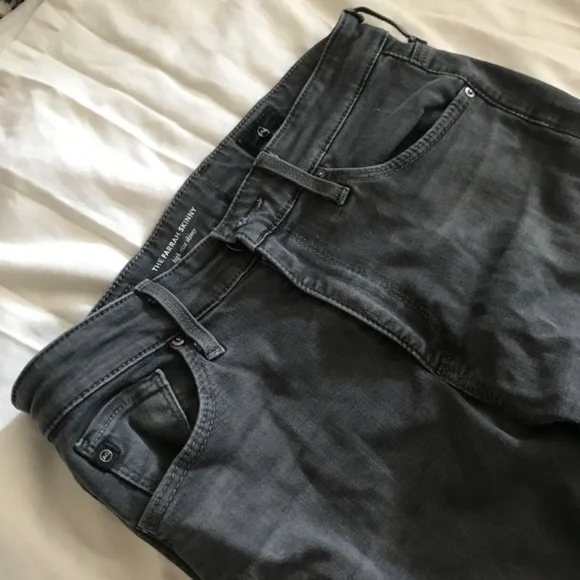EUC size 26 (fit 27 too) Grey stretchy comfy The Farrah Skinny jeans - Picture 2 of 7